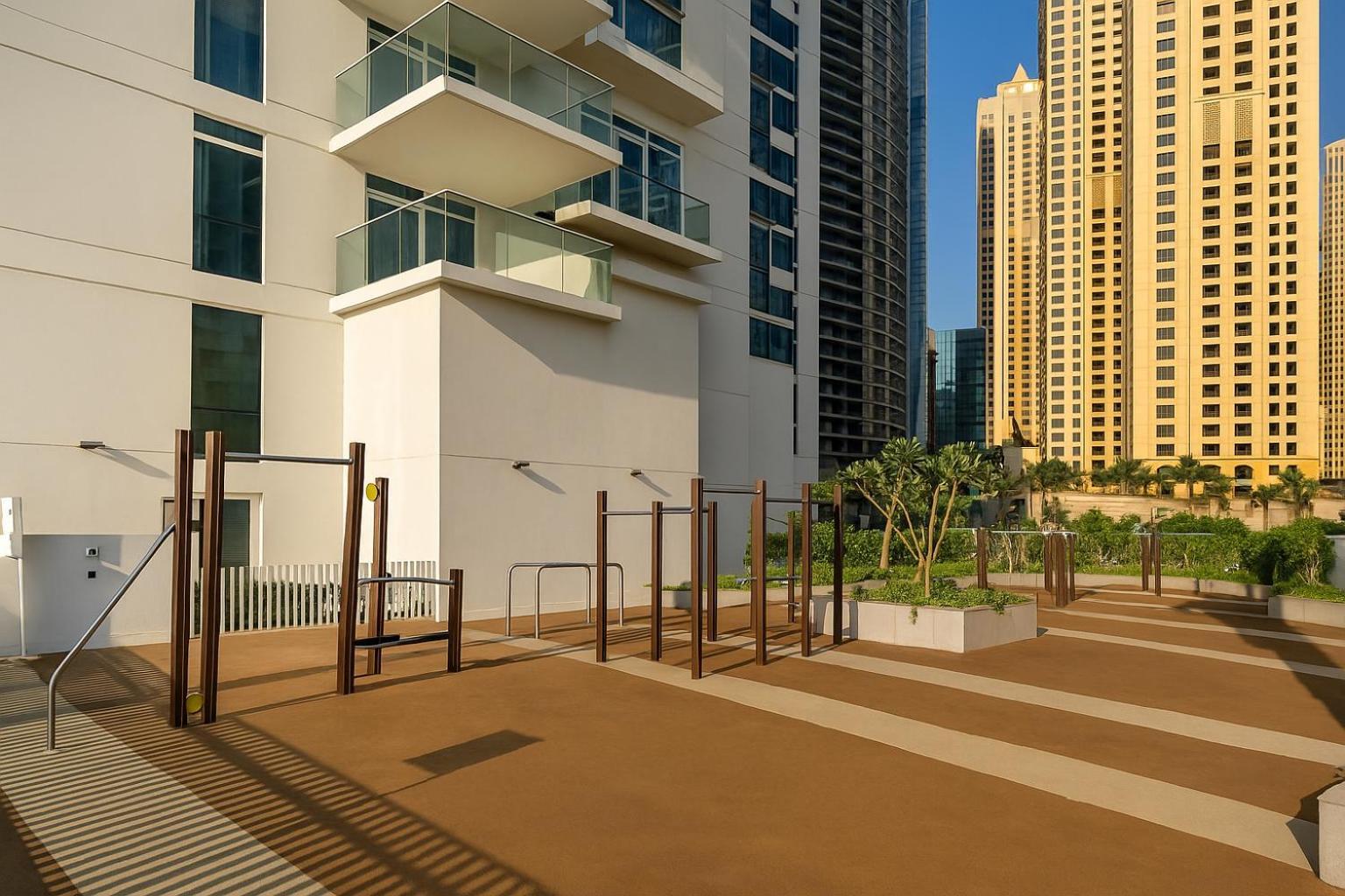 La Vie, Jbr, * Dubai
